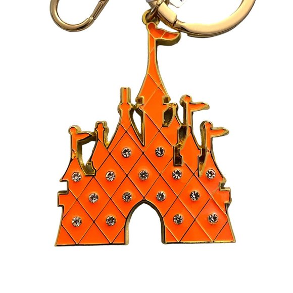 Disney Parks Cinderella Castle Coral Castle Shell Charm Gold Tone Keychain - Picture 3 of 3